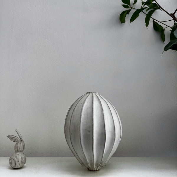 pod vase 006